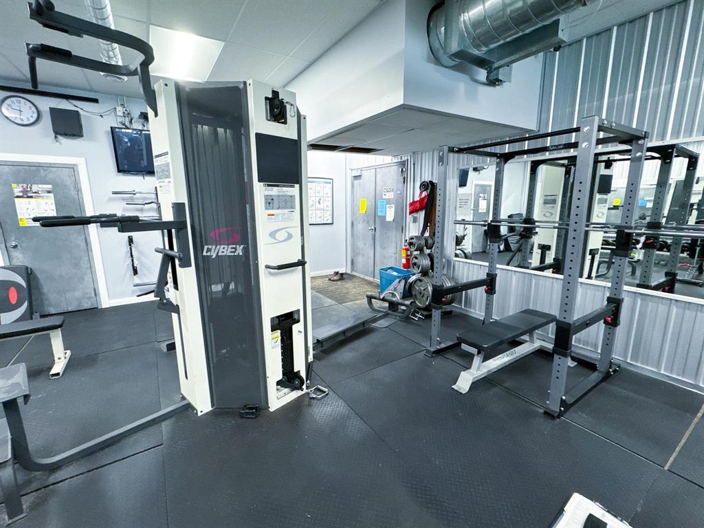 530 Main Street E, Swan River, Manitoba  R0L 1Z0 - Photo 5 - 202529564