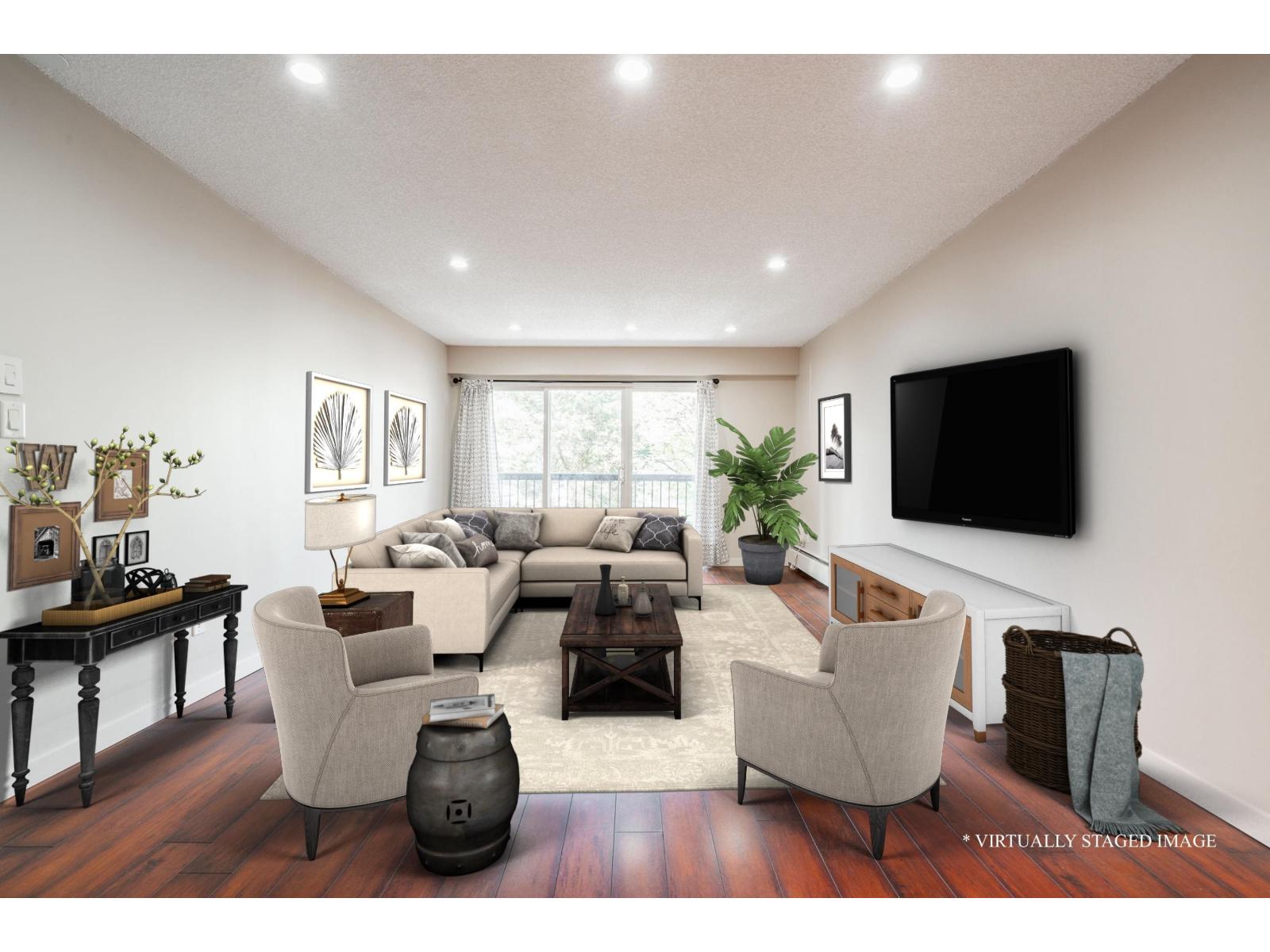 212 13530 Hilton Road, Surrey, British Columbia  V3R 5J4 - Photo 5 - R3066391