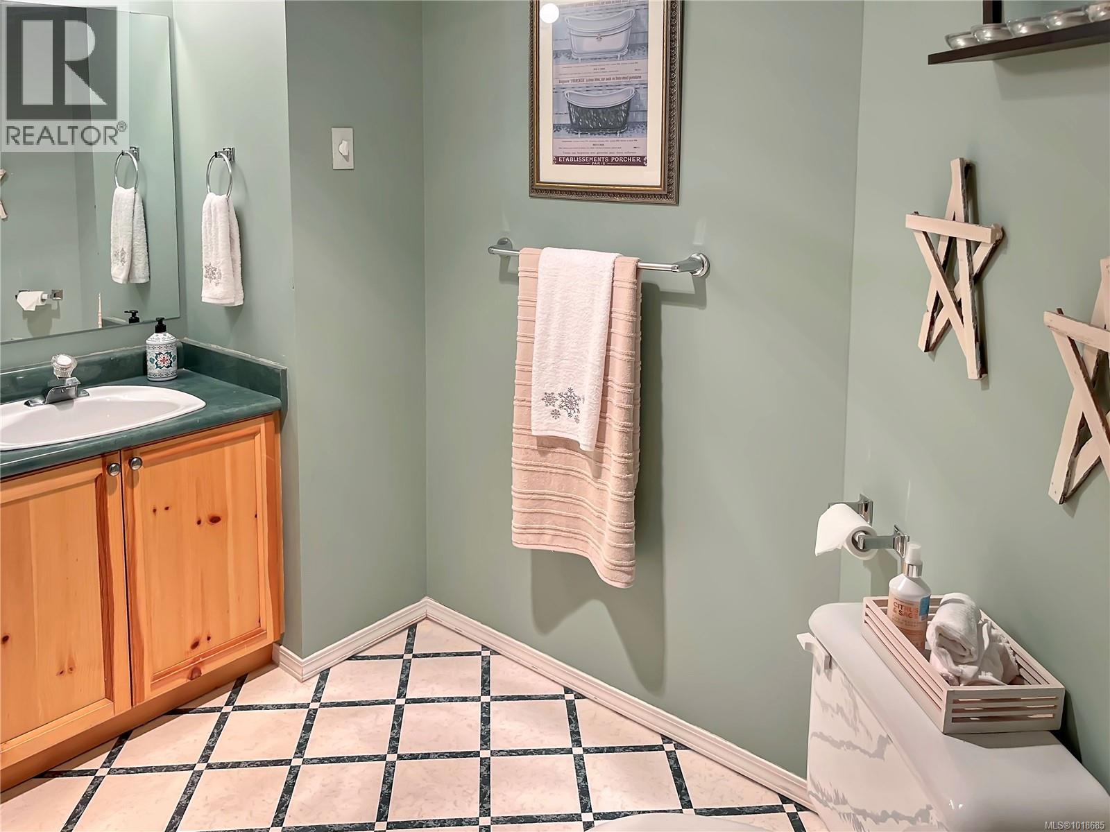 106 1320 Henry Rd, Courtenay, British Columbia V9J 1L0 - Photo 29 - 1018685