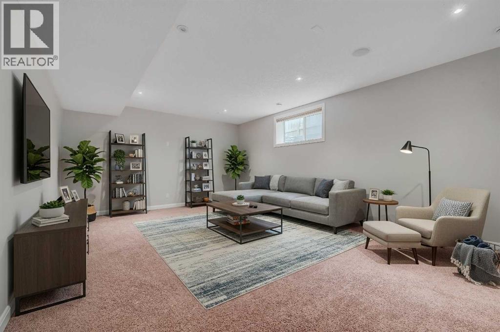 7418 36 Avenue Nw, Calgary, Alberta  T3B 1V3 - Photo 25 - A2261534