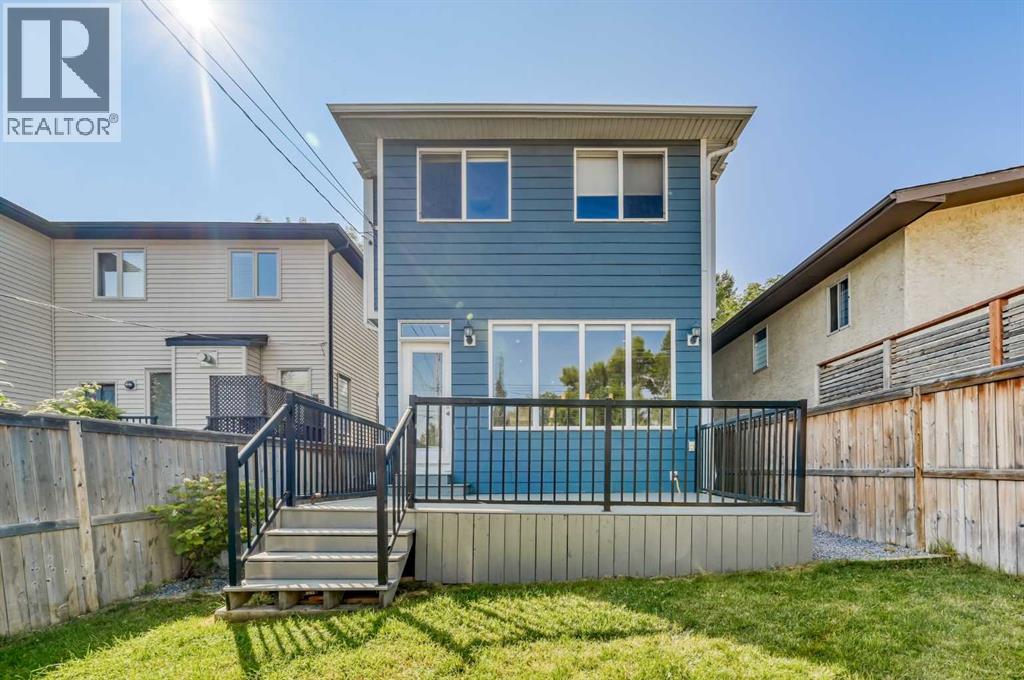 7418 36 Avenue Nw, Calgary, Alberta  T3B 1V3 - Photo 34 - A2261534