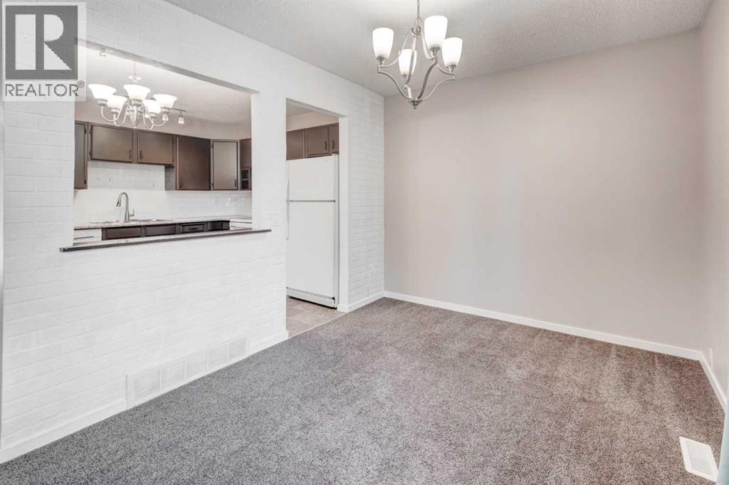 43 Midridge Gardens Se, Calgary, Alberta  T2X 1C4 - Photo 7 - A2269105