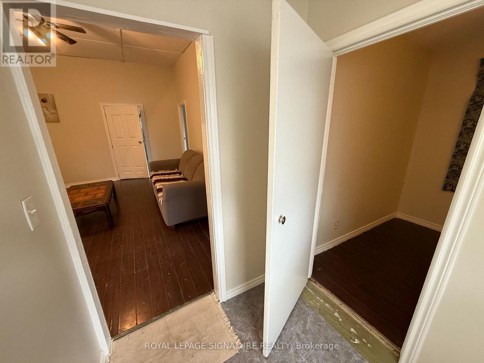 75 Old Mosley Street, Wasaga Beach, Ontario  L9Z 2J5 - Photo 12 - S12605340