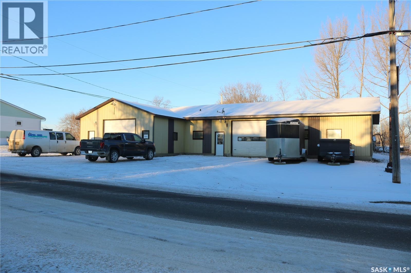 512 Ellice STREET, Moosomin, Saskatchewan