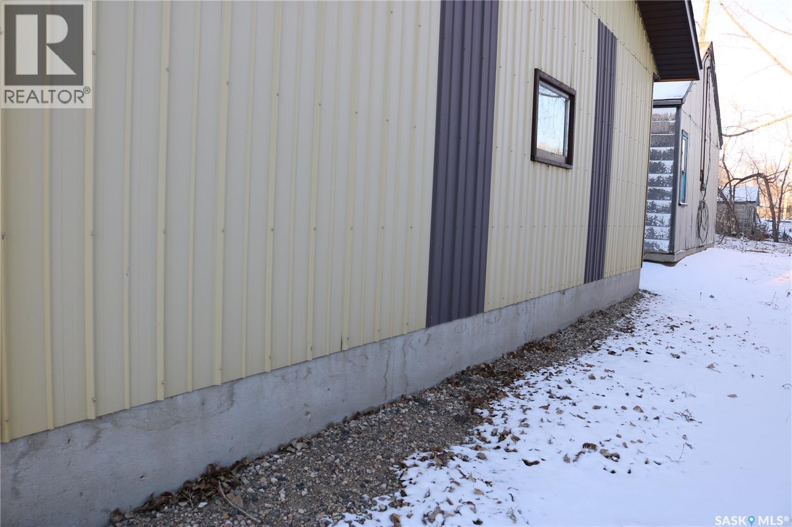 512 Ellice Street, Moosomin, Saskatchewan  S0G 3N0 - Photo 17 - SK025263