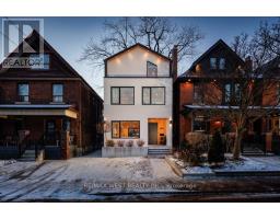 424 CLENDENAN AVENUE, Toronto, Ontario