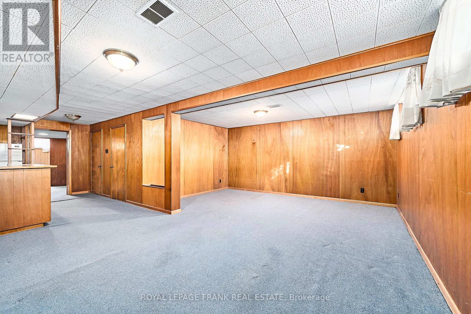 28 Winnipeg Road, Toronto, Ontario  M9P 2E4 - Photo 31 - W12605364