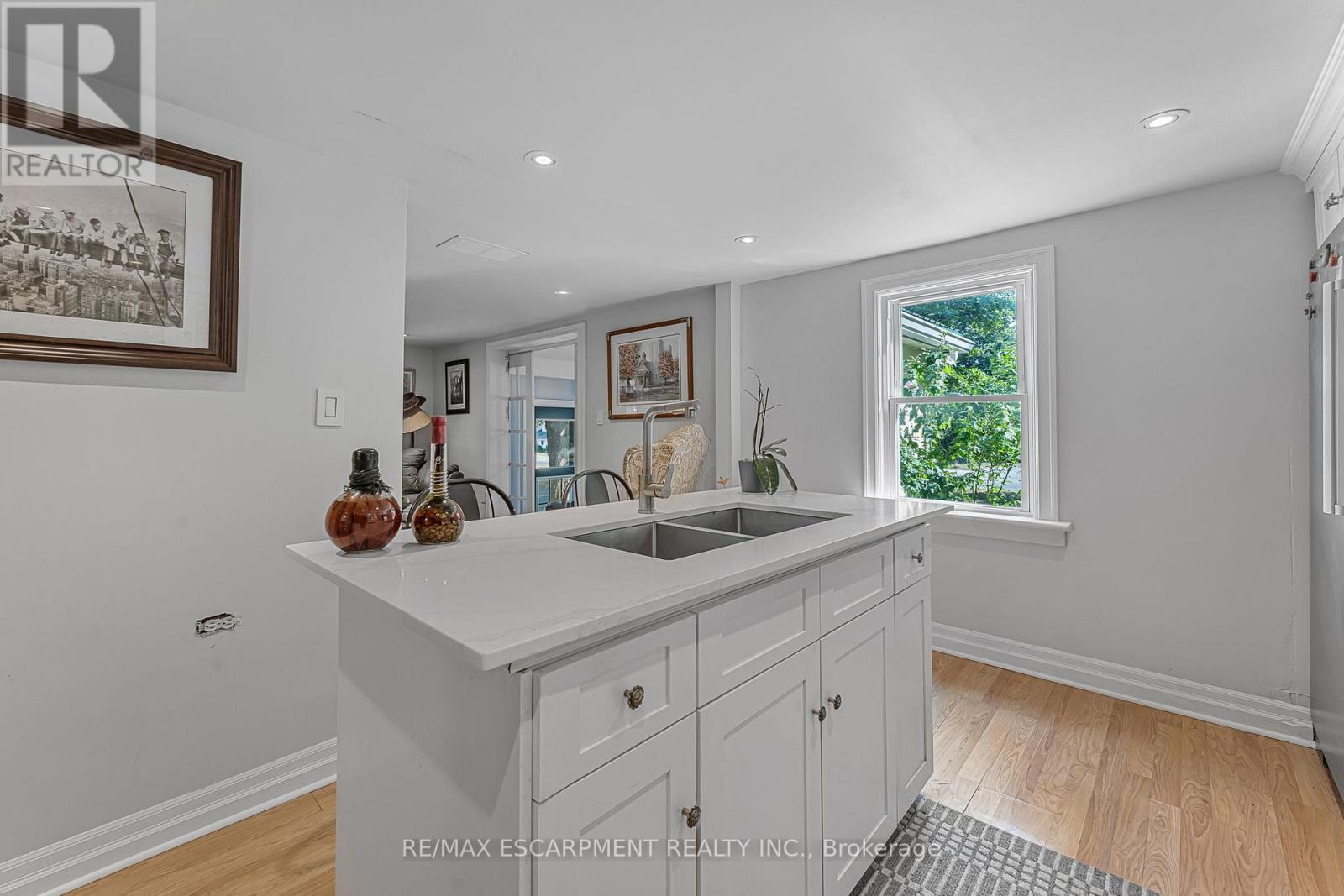 323 Regional 20 Road, Pelham, Ontario  L0S 1C0 - Photo 21 - X12605300