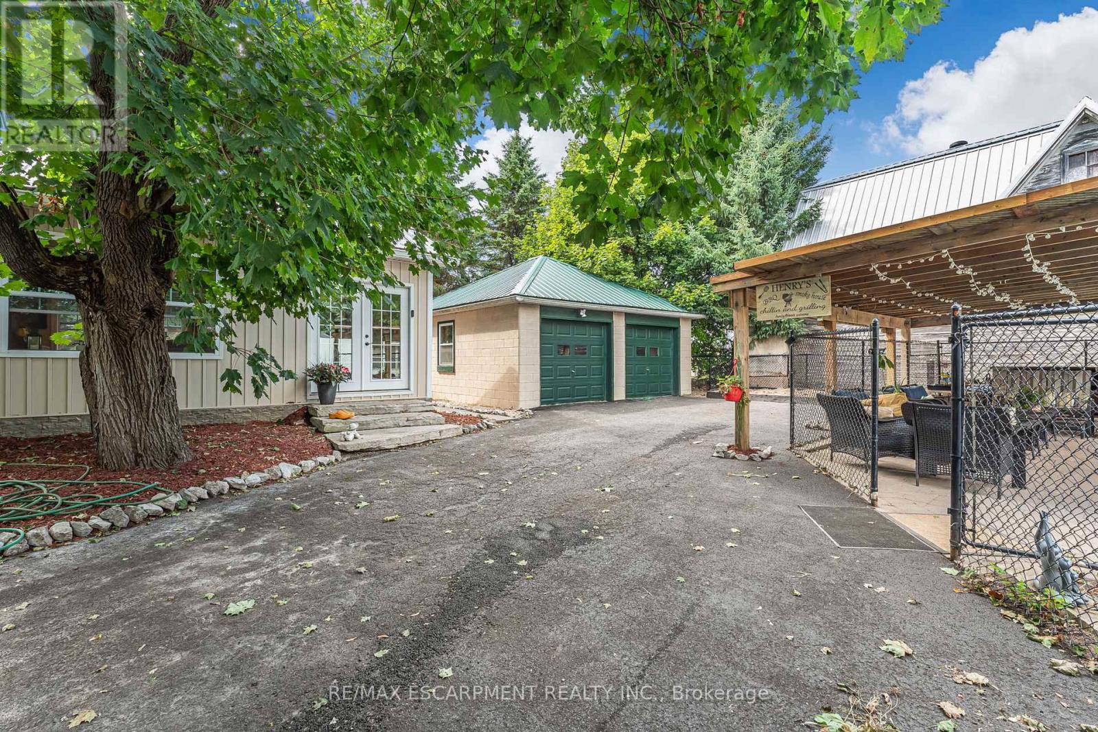 323 Regional 20 Road, Pelham, Ontario  L0S 1C0 - Photo 8 - X12605300