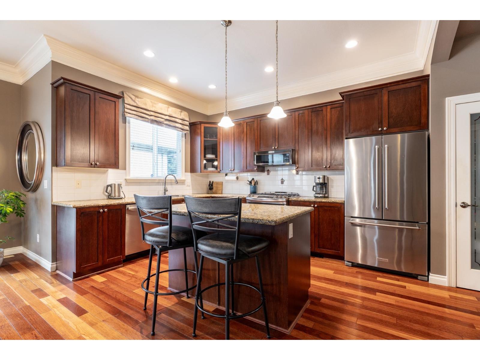 19657 69a Avenue, Langley, British Columbia  V2Y 3A6 - Photo 13 - R3071764