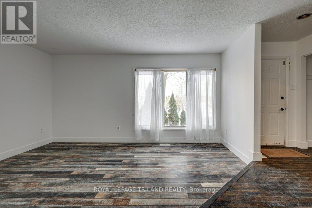 2 Elysian Street, St. Thomas, Ontario  N5P 1R4 - Photo 12 - X12605496