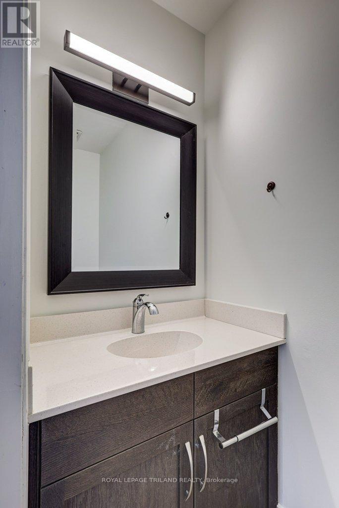 2 Elysian Street, St. Thomas, Ontario  N5P 1R4 - Photo 18 - X12605496