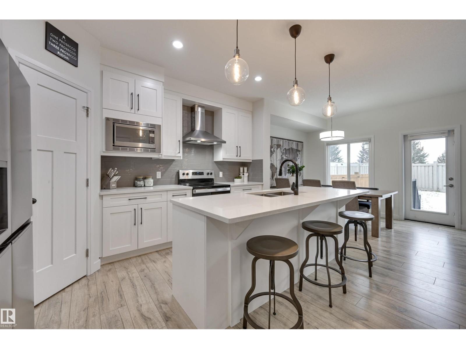 7234 Chivers Pl Sw, Edmonton, Alberta  T6W 4L4 - Photo 10 - E4467525