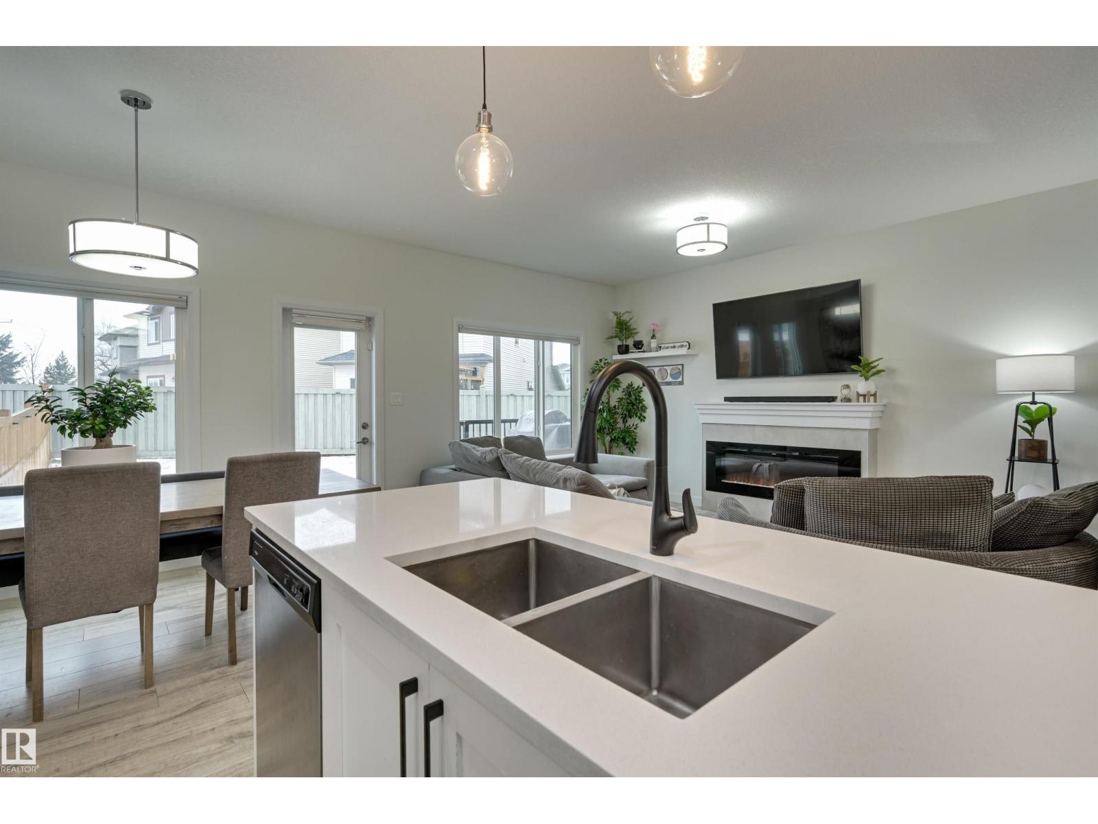 7234 Chivers Pl Sw, Edmonton, Alberta  T6W 4L4 - Photo 13 - E4467525