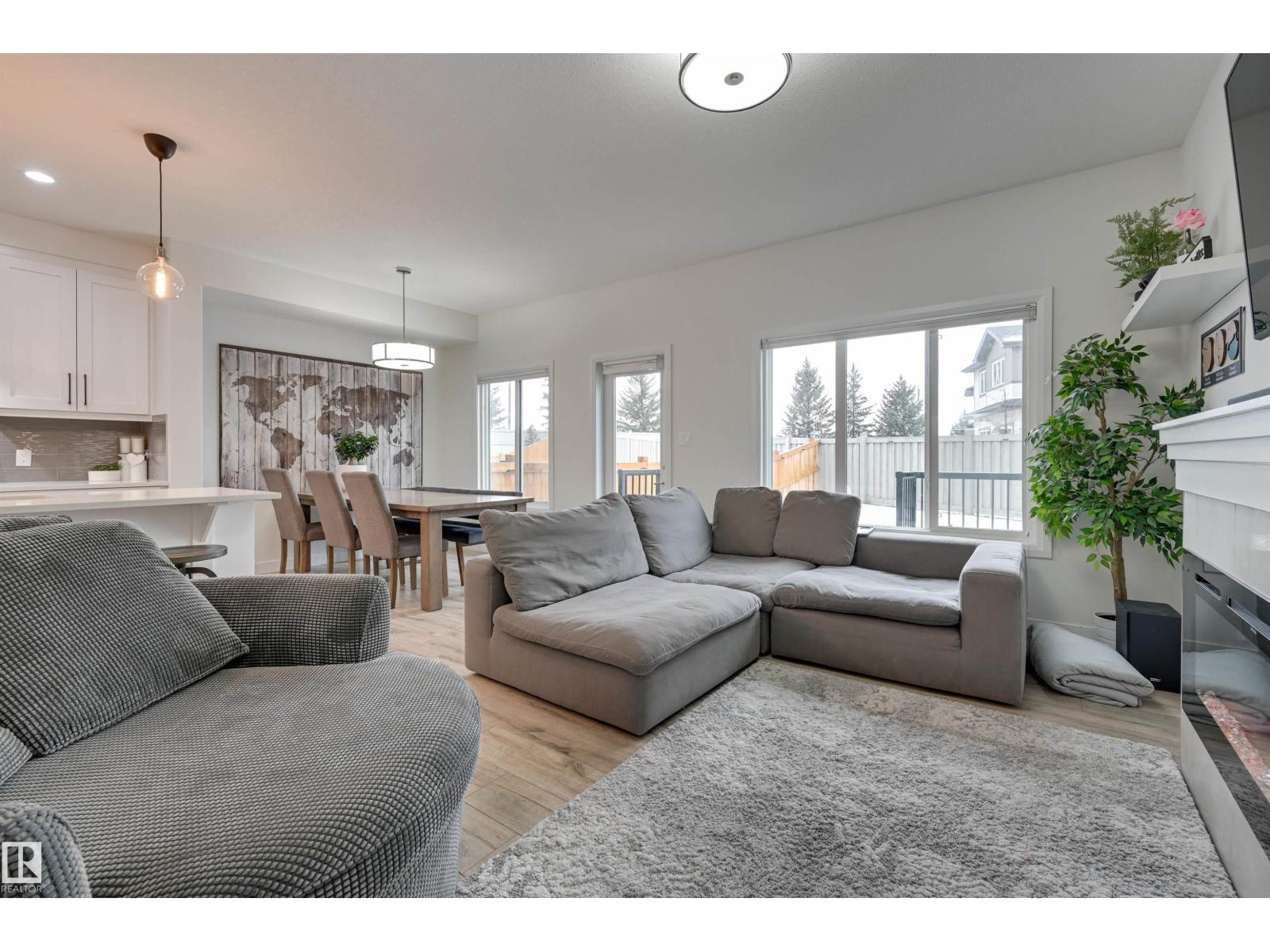 7234 Chivers Pl Sw, Edmonton, Alberta  T6W 4L4 - Photo 8 - E4467525