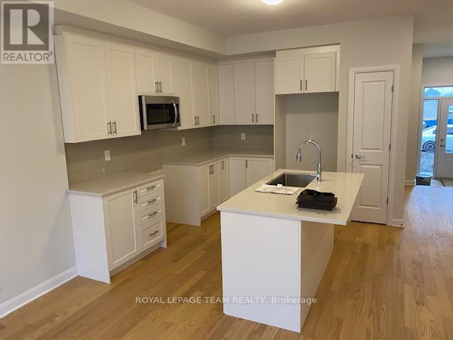 506 Ingenuity Row, Ottawa, Ontario  K2W 0M6 - Photo 7 - X12605366