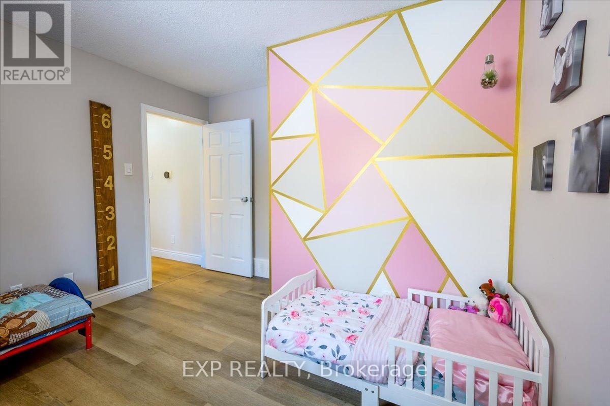 702 Cedar Hill Road, Mississippi Mills, Ontario K0A 2X0 - Photo 16 - X12605454