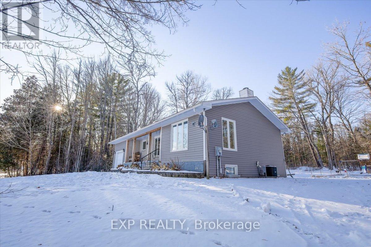 702 Cedar Hill Road, Mississippi Mills, Ontario K0A 2X0 - Photo 32 - X12605454