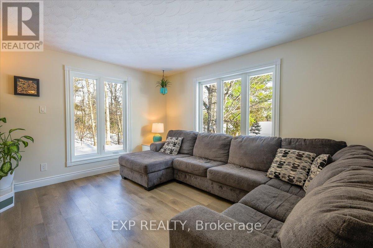 702 Cedar Hill Road, Mississippi Mills, Ontario K0A 2X0 - Photo 4 - X12605454