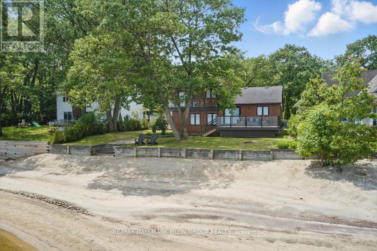 584 BAYVIEW DRIVE, Ottawa, Ontario