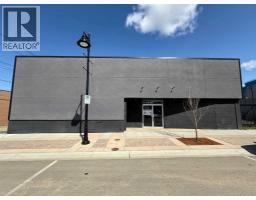 5004 51 Ave Central Ponoka