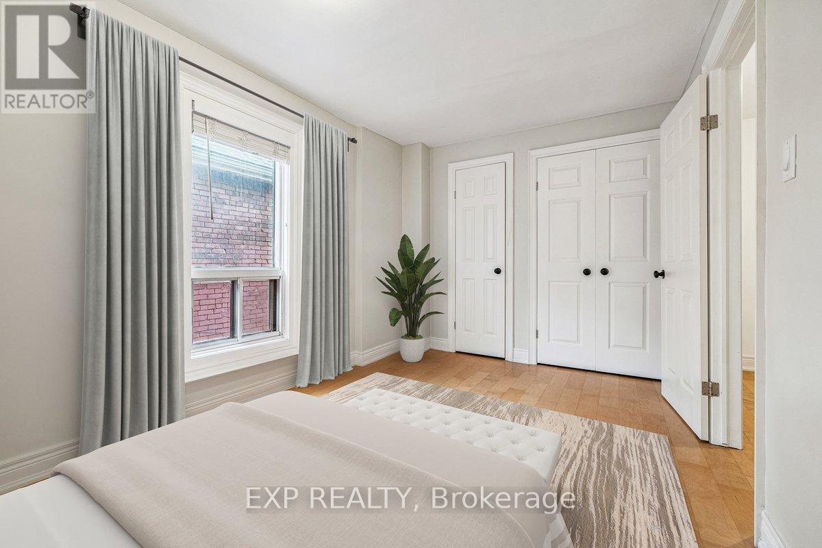 29 Case Street, Hamilton, Ontario L8L 3G6 - Photo 24 - X12472672