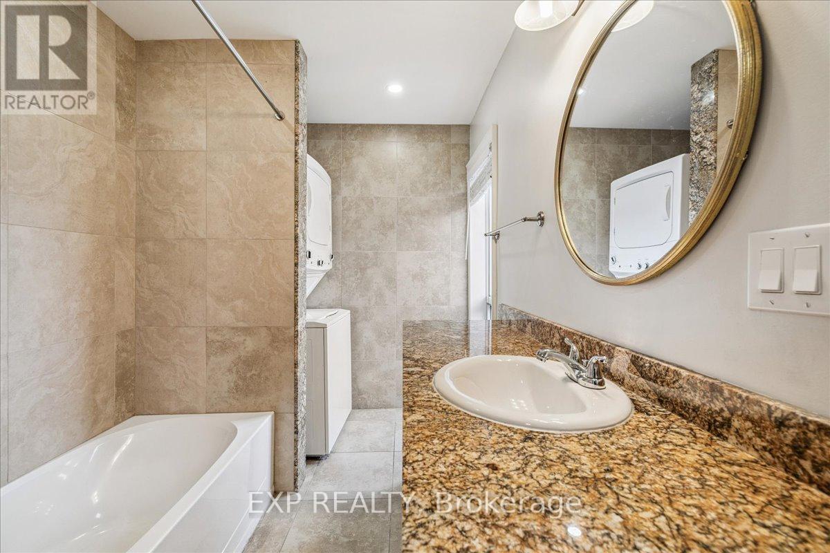 29 Case Street, Hamilton, Ontario L8L 3G6 - Photo 27 - X12472672