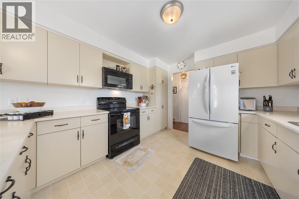 3183 River Street, Brooke-Alvinston, Ontario  N0N 1A0 - Photo 4 - 25030790