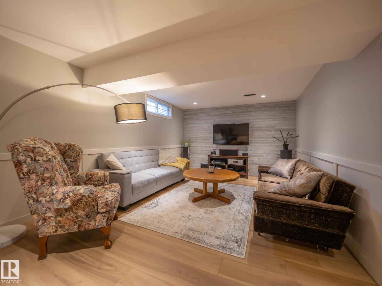 9319 Ottewell Rd Nw, Edmonton, Alberta  T6B 2G4 - Photo 25 - E4464938