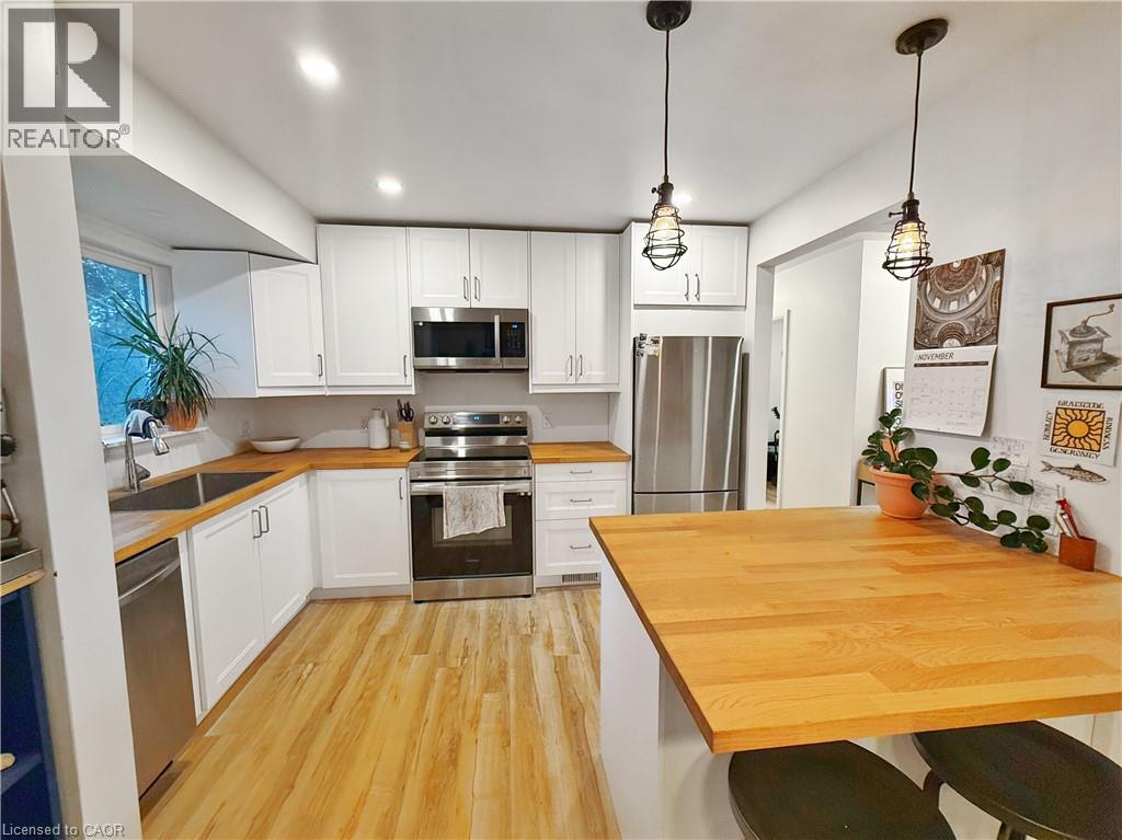 31 Clearview Drive Unit# A, Cambridge, Ontario  N1S 1B1 - Photo 12 - 40792286