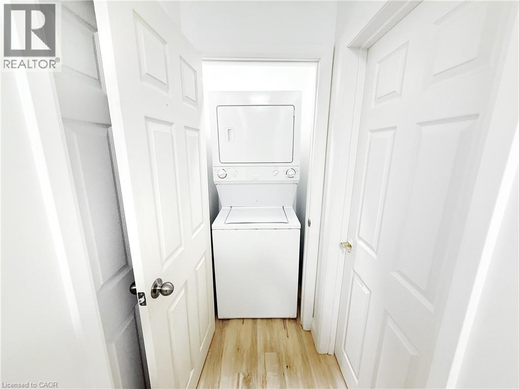 31 Clearview Drive Unit# A, Cambridge, Ontario  N1S 1B1 - Photo 16 - 40792286