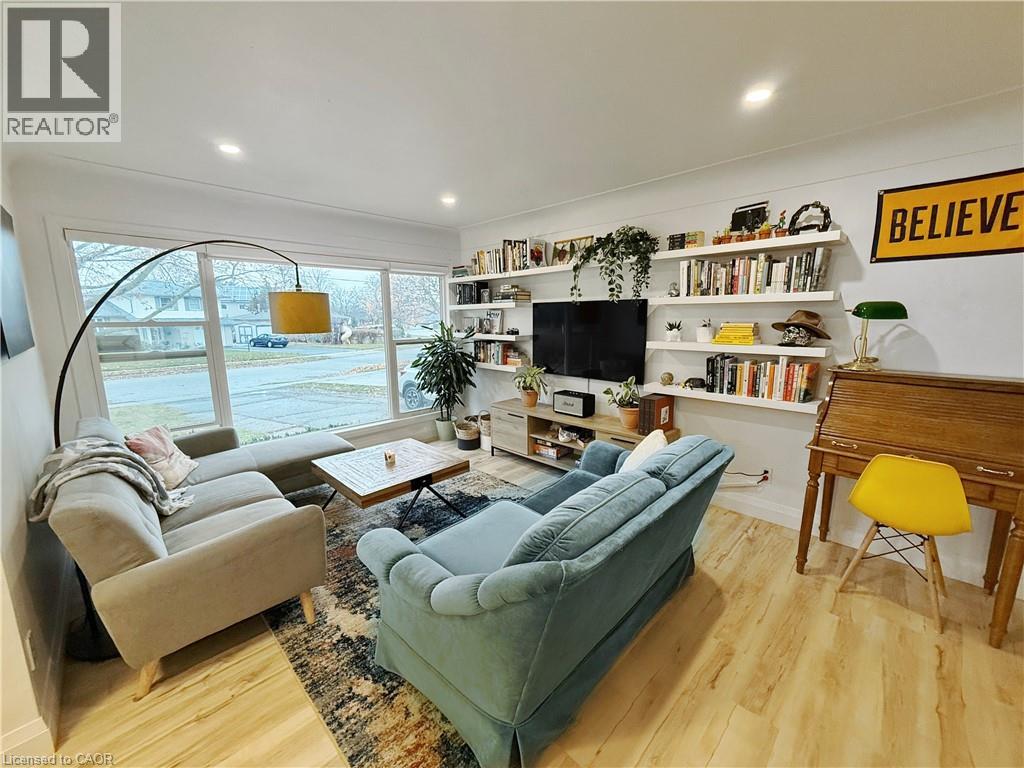 31 Clearview Drive Unit# A, Cambridge, Ontario  N1S 1B1 - Photo 4 - 40792286