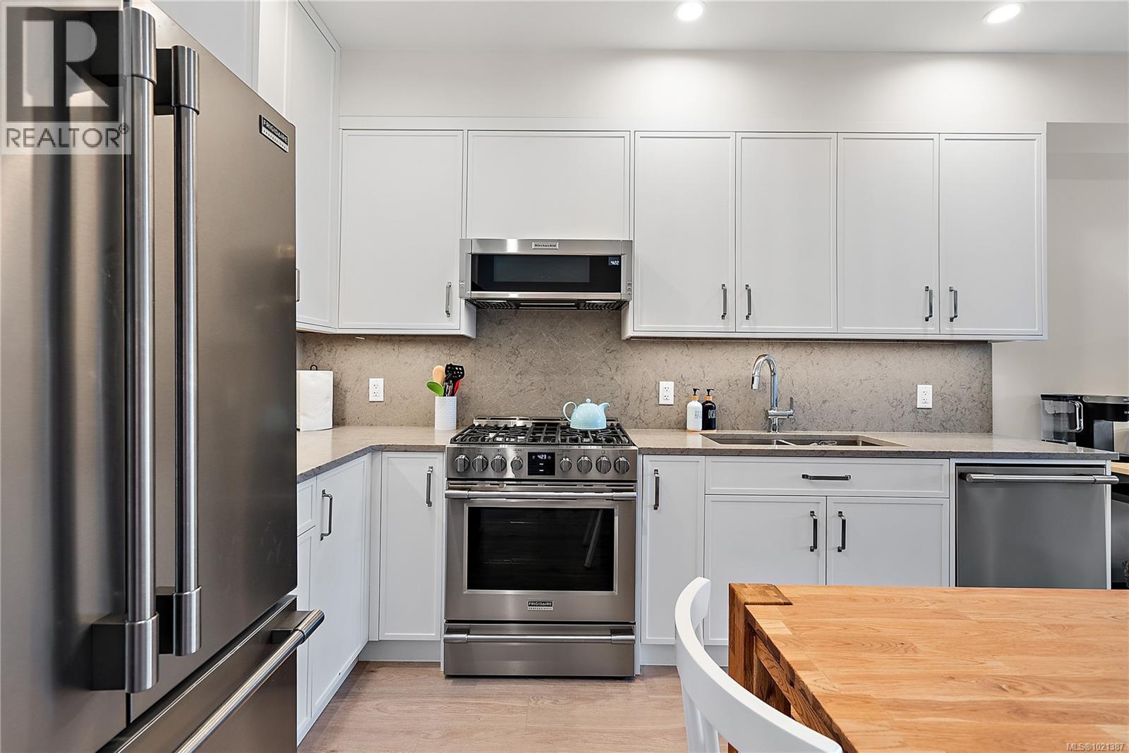 6 9022 Clarkson Ave, Black Creek, British Columbia  V9J 1B3 - Photo 14 - 1021387