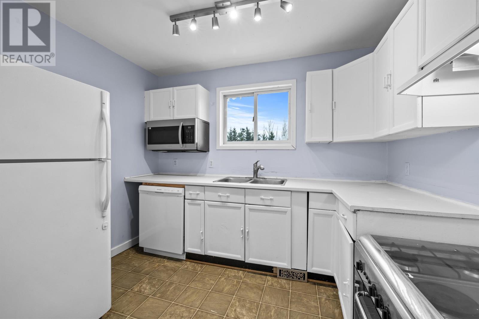 11900 Northside Road, St. Margaret's, Prince Edward Island C0A 2B0 - Photo 3 - 202529116