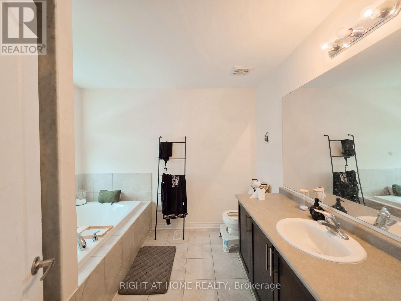 2080 Prestonvale Road, Clarington, Ontario  L1E 2S2 - Photo 18 - E12605356