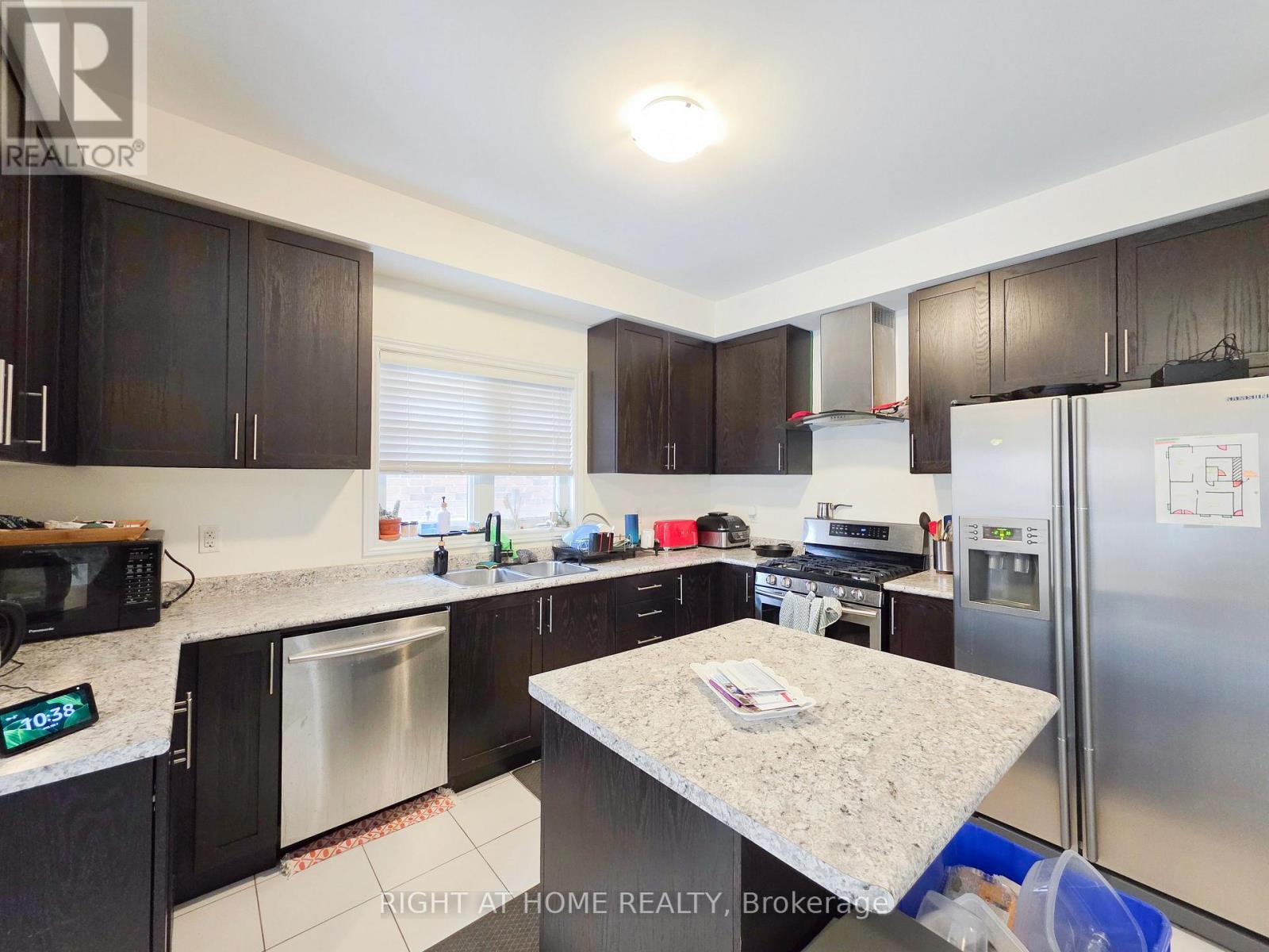 2080 Prestonvale Road, Clarington, Ontario  L1E 2S2 - Photo 8 - E12605356