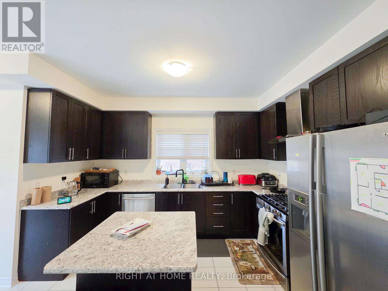 2080 Prestonvale Road, Clarington, Ontario  L1E 2S2 - Photo 9 - E12605356