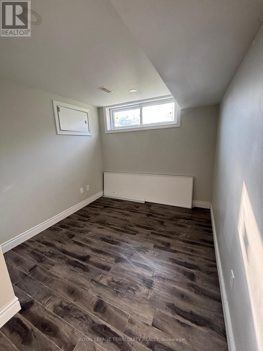 Bsmnt - 22 Paloma Place, Toronto, Ontario  M1J 1P7 - Photo 6 - E12605482