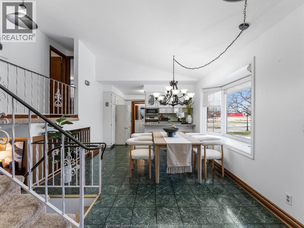 224 West Pike Creek, Lakeshore, Ontario  N8N 2L9 - Photo 7 - 25031251