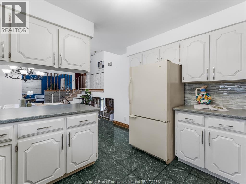 224 West Pike Creek, Lakeshore, Ontario  N8N 2L9 - Photo 12 - 25031251