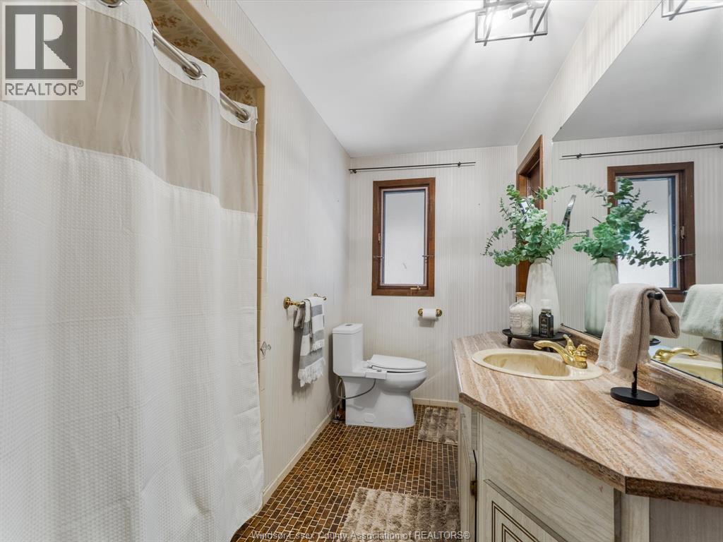 224 West Pike Creek, Lakeshore, Ontario  N8N 2L9 - Photo 23 - 25031251