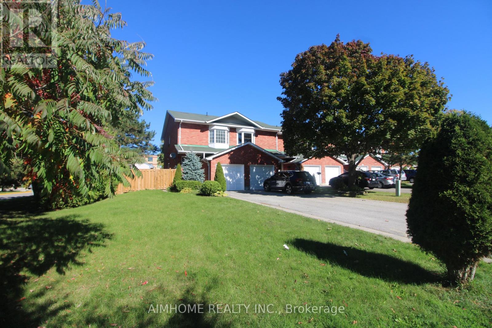 355 CROWDER BOULEVARD, Newmarket, Ontario