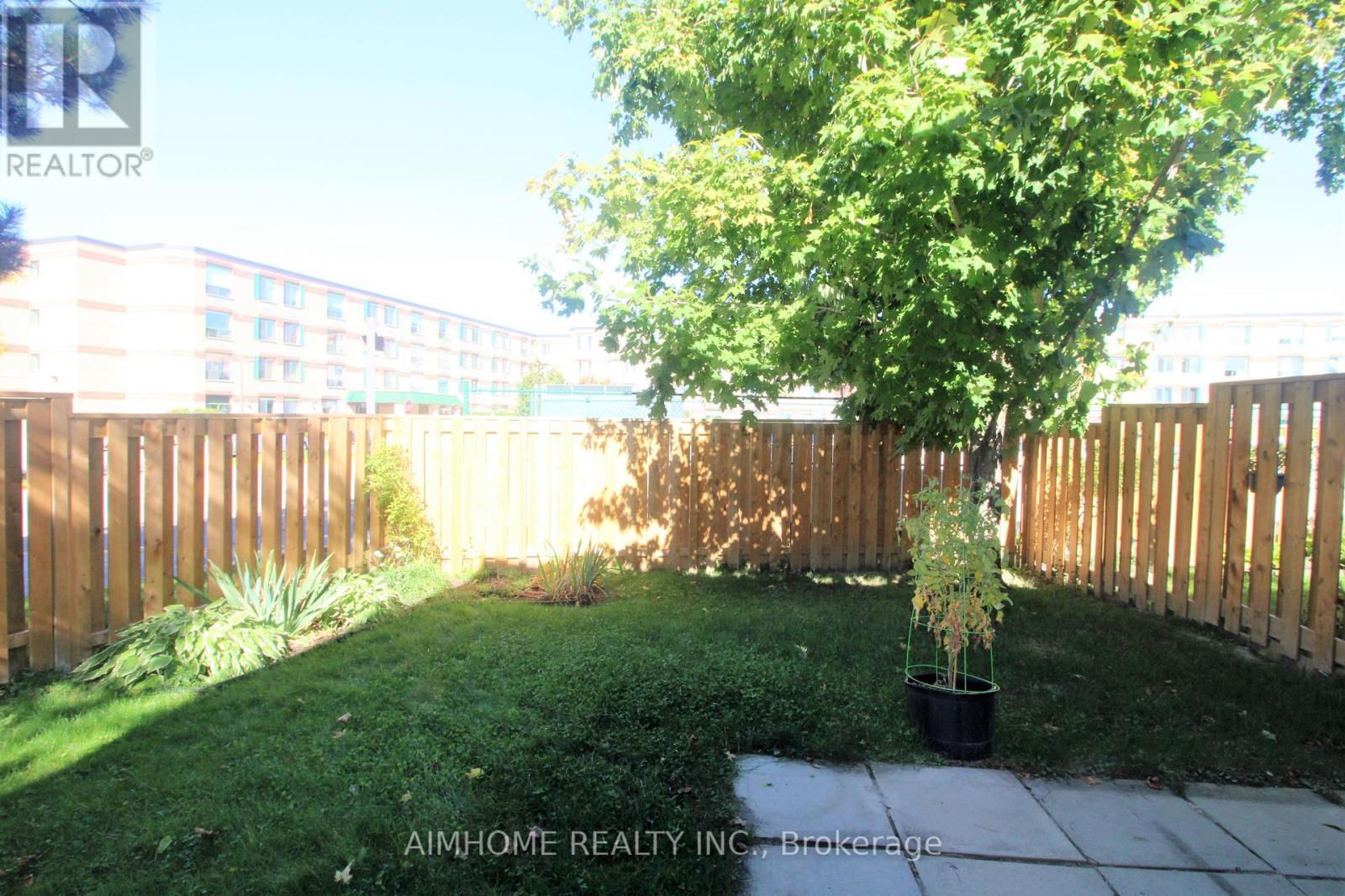 355 Crowder Boulevard, Newmarket, Ontario  L3Y 8J6 - Photo 17 - N12605360