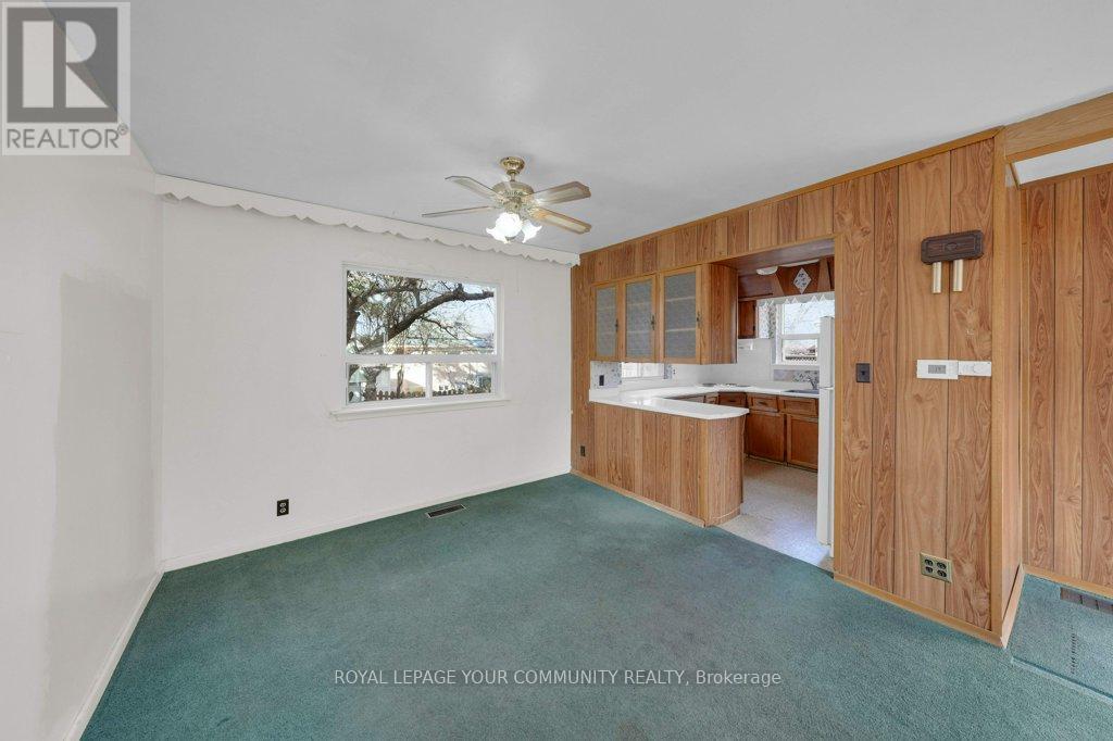 245 Demaine Crescent, Richmond Hill, Ontario  L4C 2W4 - Photo 10 - N12605376