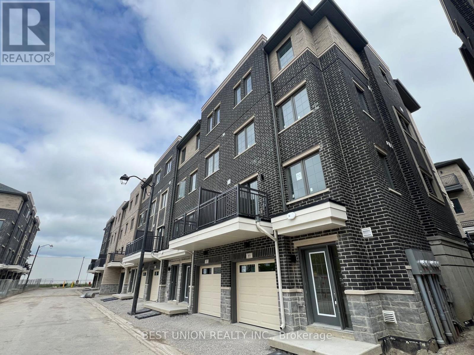 89 CLIPPERS CRESCENT, Whitchurch-Stouffville, Ontario