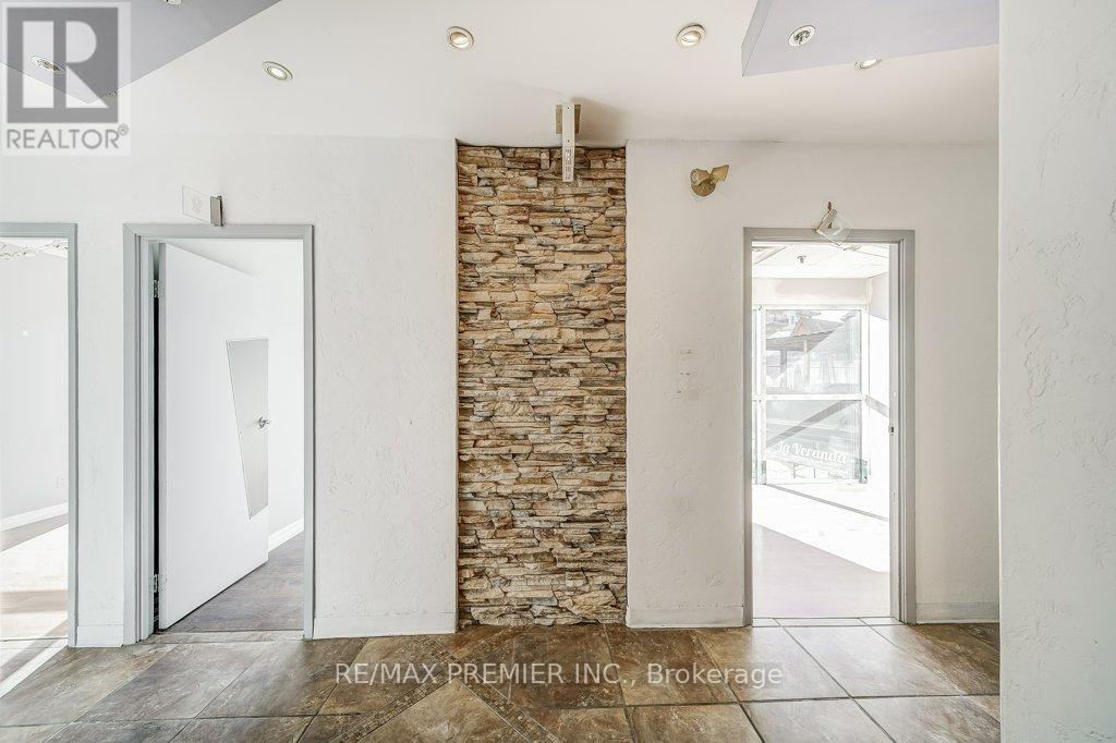 Du201 - 140 Woodbridge Avenue, Vaughan, Ontario  L4L 4K9 - Photo 12 - N12605440