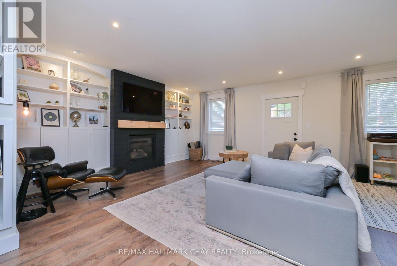 70 Church Street S, New Tecumseth, Ontario  L9R 1S7 - Photo 10 - N12605508