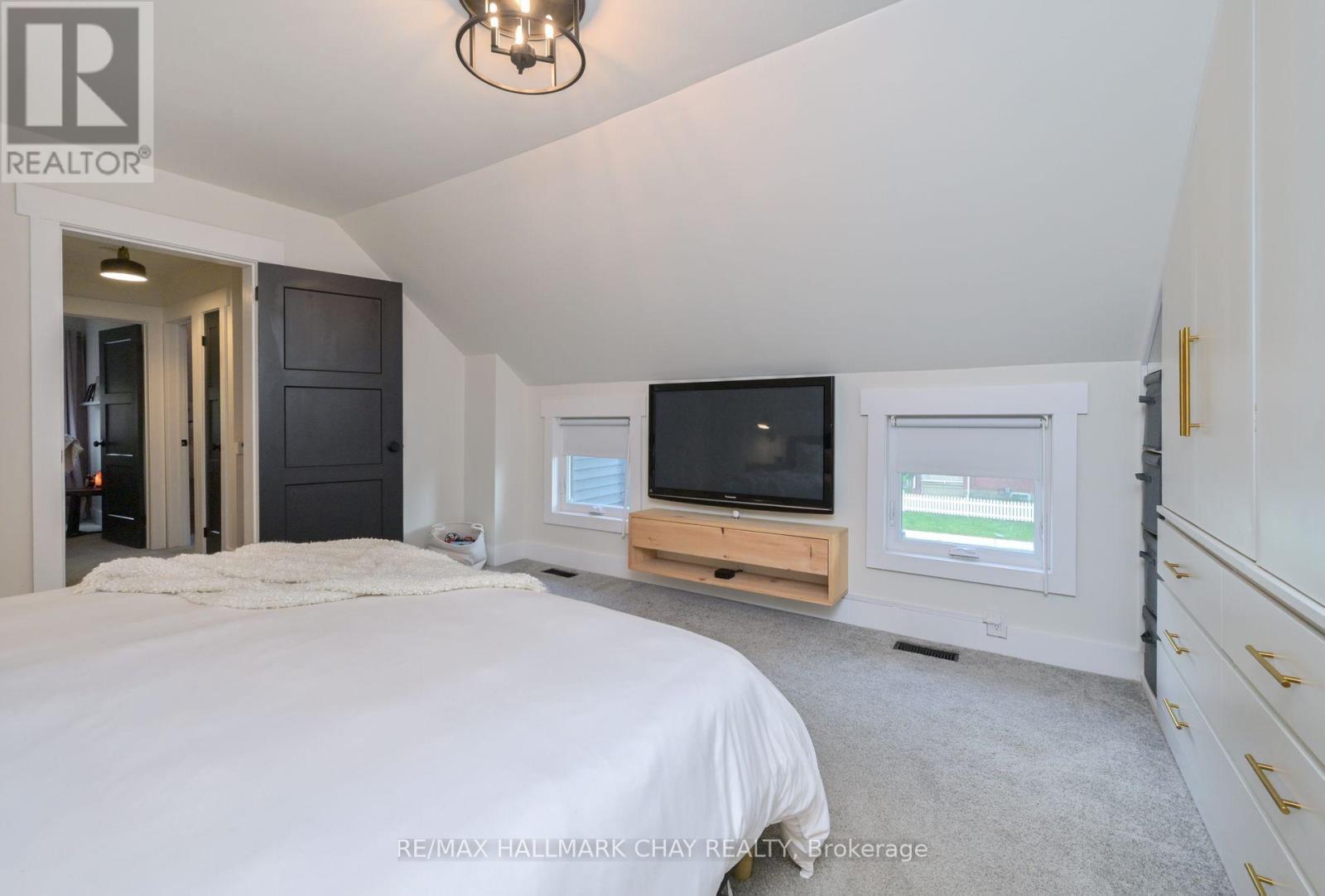 70 Church Street S, New Tecumseth, Ontario  L9R 1S7 - Photo 20 - N12605508