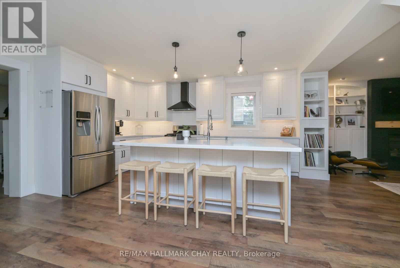 70 Church Street S, New Tecumseth, Ontario  L9R 1S7 - Photo 5 - N12605508