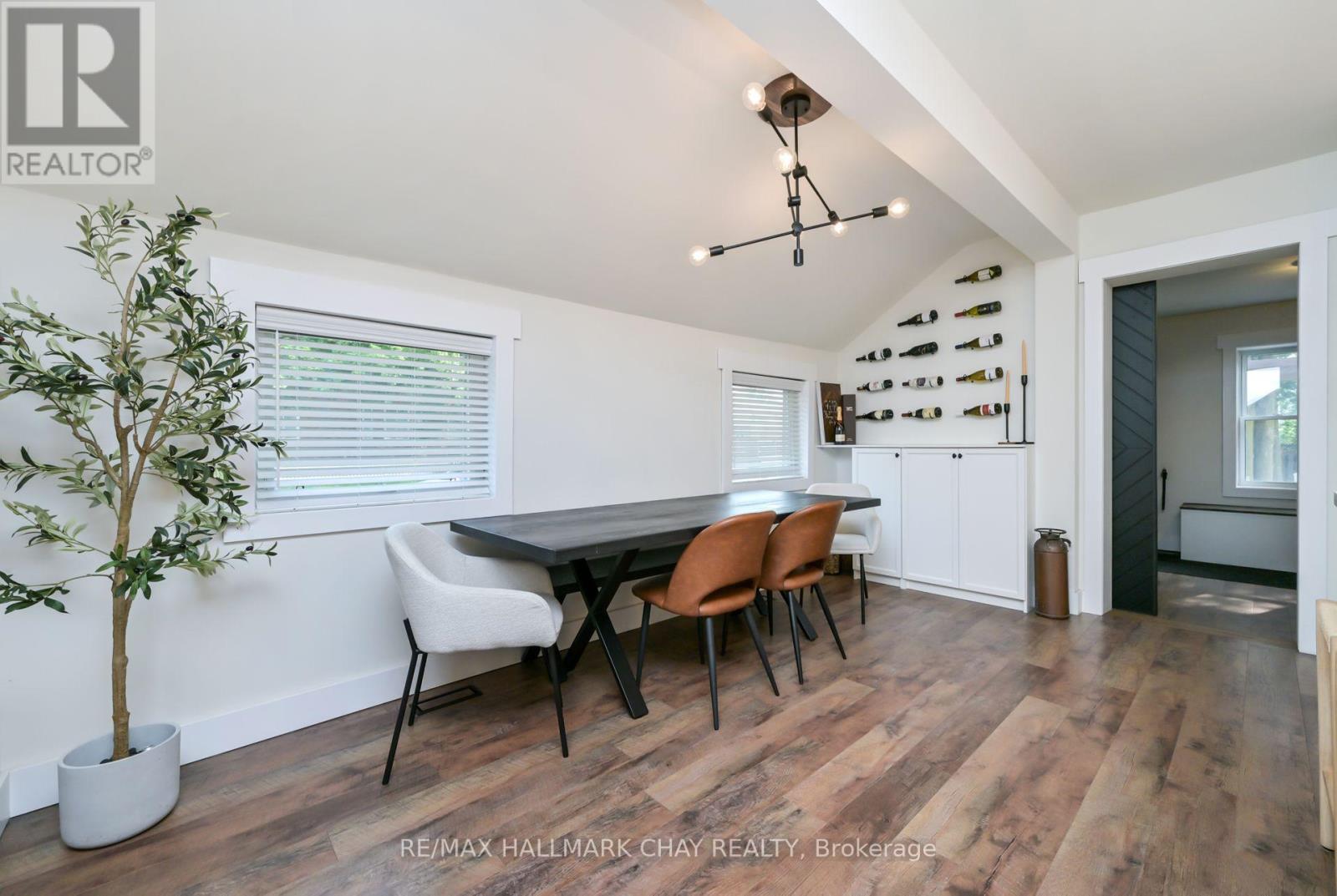 70 Church Street S, New Tecumseth, Ontario  L9R 1S7 - Photo 9 - N12605508